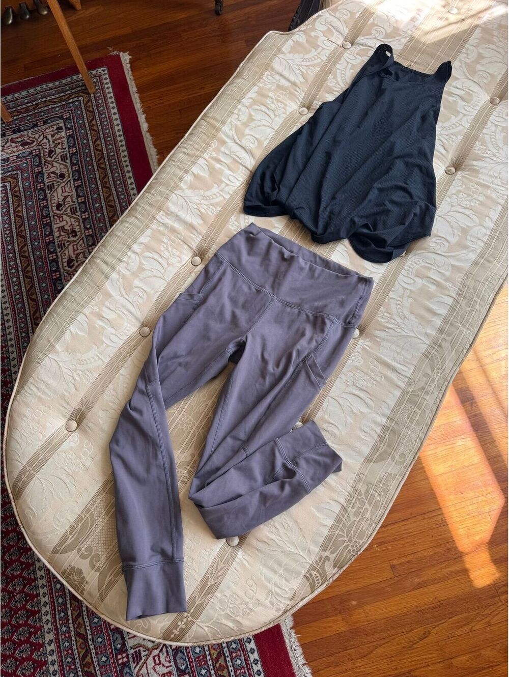 Fabletics set - capris and tank